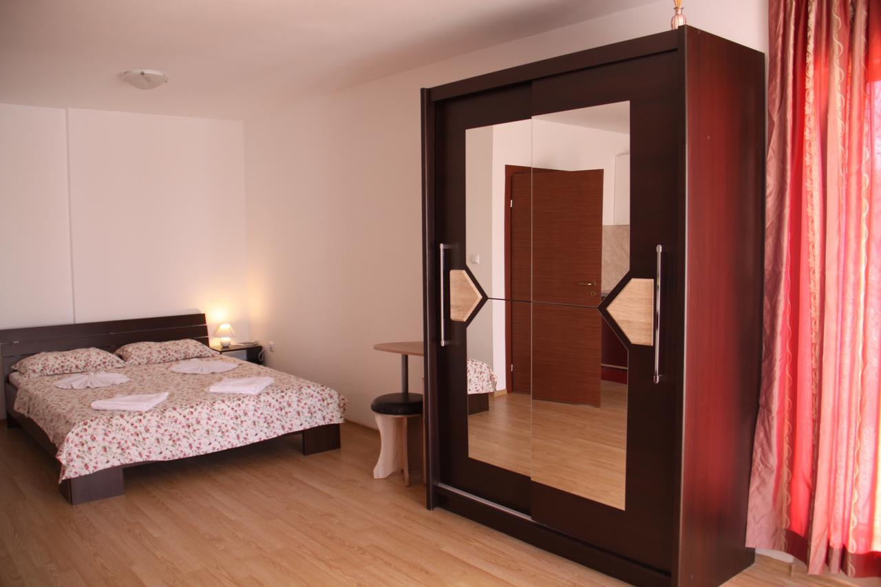 Golden Dunes Primorsko Apartments Esterno foto